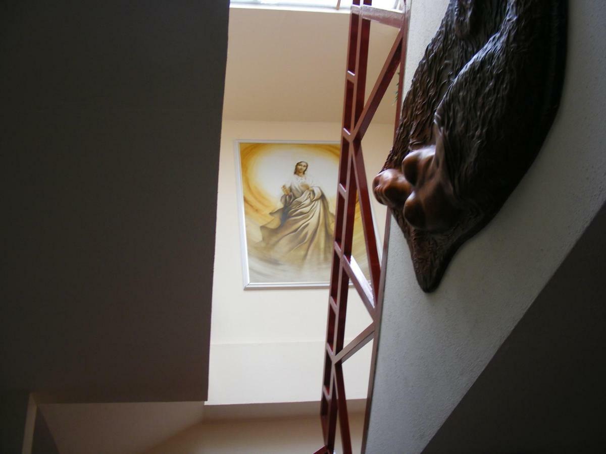 Hotel Pelikan Hódmezővásárhely Buitenkant foto