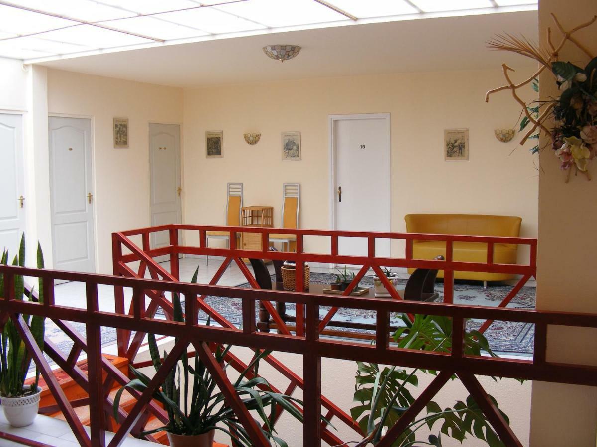 Hotel Pelikan Hódmezővásárhely Buitenkant foto